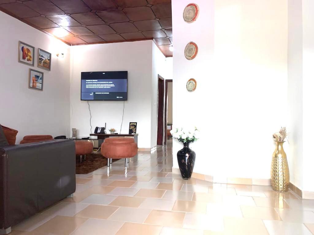 Residences Mafca 科纳克里 外观 照片